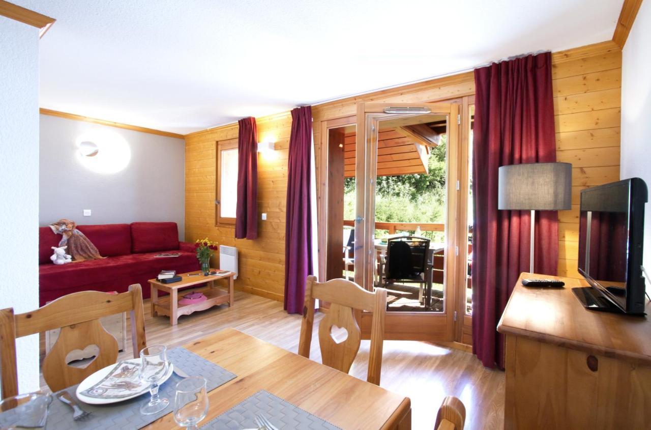 Residence Odalys Le Hameau Et Les Chalets De La Vallee D'Or 瓦卢瓦尔 外观 照片
