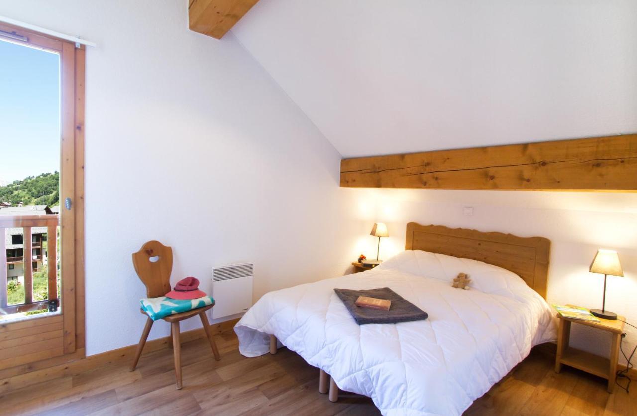 Residence Odalys Le Hameau Et Les Chalets De La Vallee D'Or 瓦卢瓦尔 外观 照片