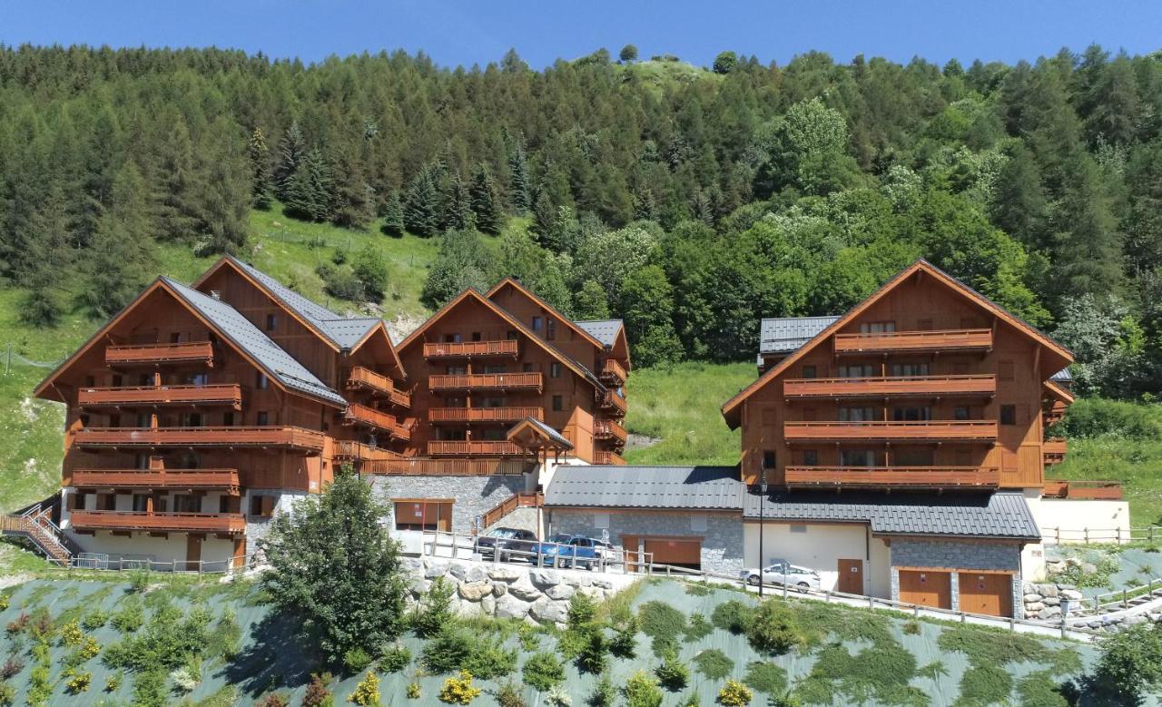 Residence Odalys Le Hameau Et Les Chalets De La Vallee D'Or 瓦卢瓦尔 外观 照片