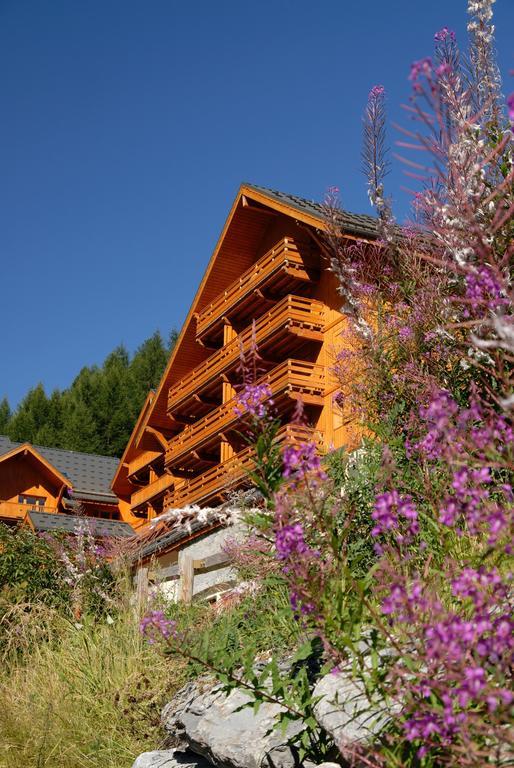 Residence Odalys Le Hameau Et Les Chalets De La Vallee D'Or 瓦卢瓦尔 外观 照片
