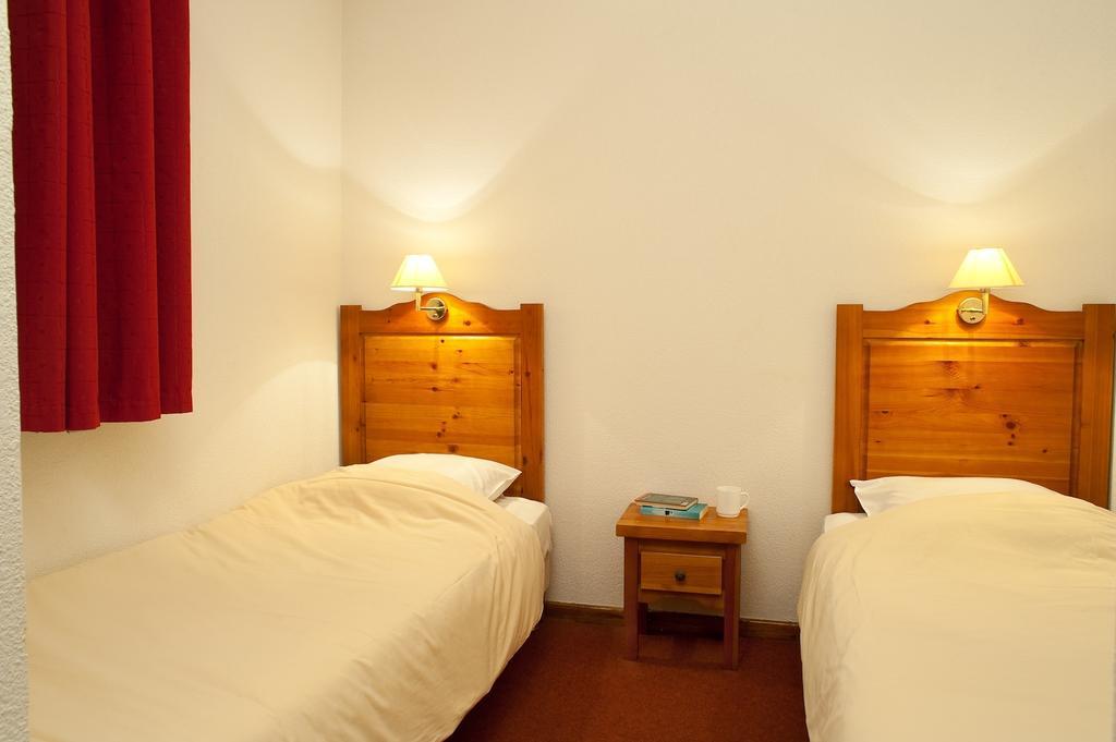 Residence Odalys Le Hameau Et Les Chalets De La Vallee D'Or 瓦卢瓦尔 客房 照片